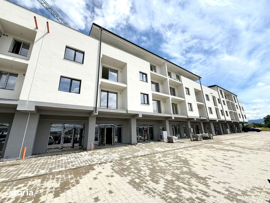 Vans apartament etaj 1, 3 camere in Selimbar — fotografia 1