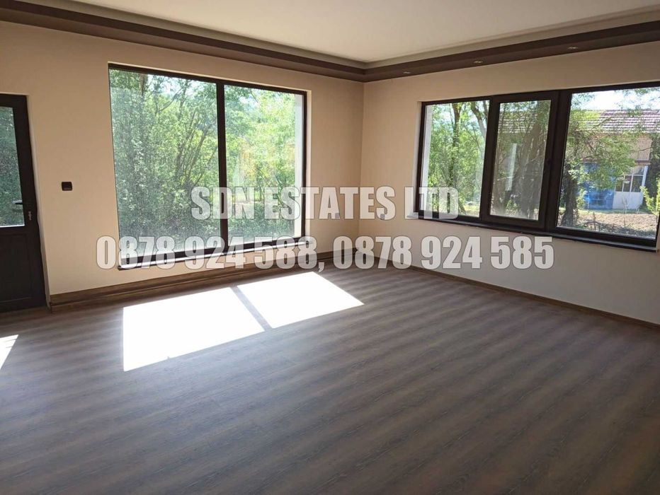 Красива къща на село за продажба в с. Средногорово