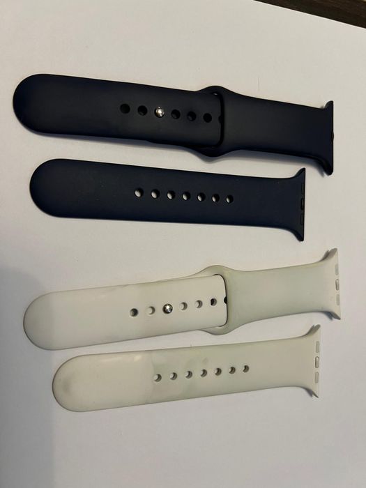 Apple Watch  8 GPS + Cellular, 45mm Stainless Steel Case  GARANTIE