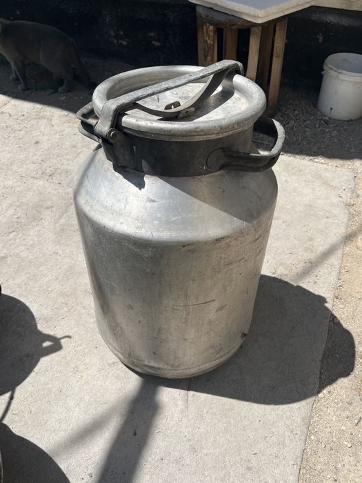 Бидоны фляги казаны продам