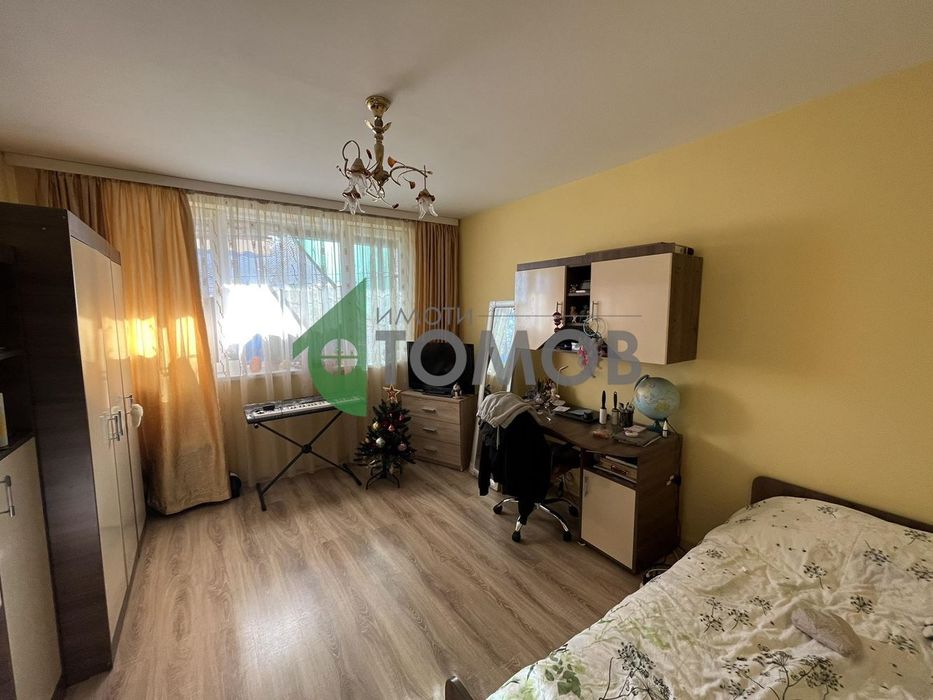 Продава се Тристаен апартамент в Шумен, Математическа гимназия - 103 кв.м за 1283 €/кв.м - Снимка #6