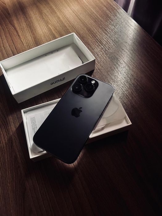 iPhone 14 pro с коробком