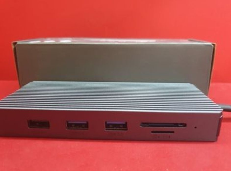 Докинг станция за Macbook USB-C