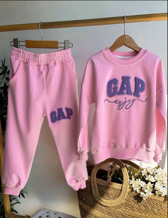 Спортен екип/анцунг от две части за деца и бебета