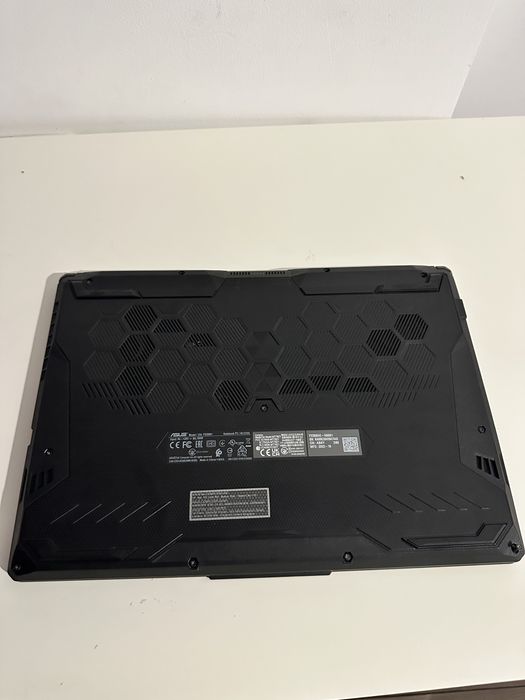 ASUS TUF F15 FX506HE, i5-11400H, RTX 3050 Ti, 32GB RAM, 1TB SSD