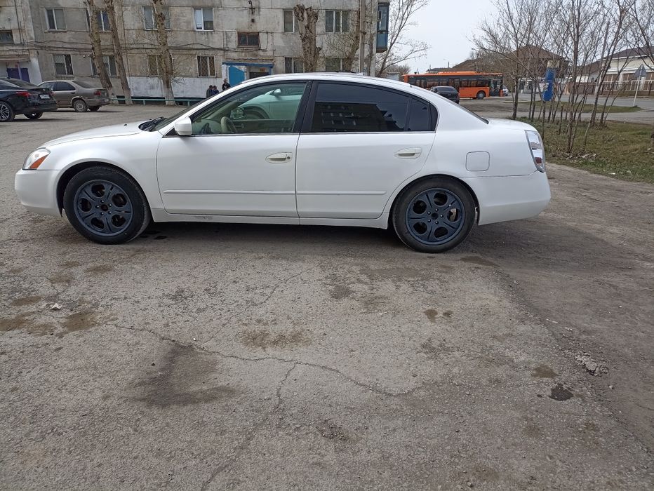 Продам Ниссан Алтима 2004года