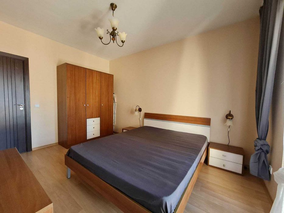 Дава се под наем Двустаен апартамент в София, Център - 65 кв.м за 450 € - Снимка #2