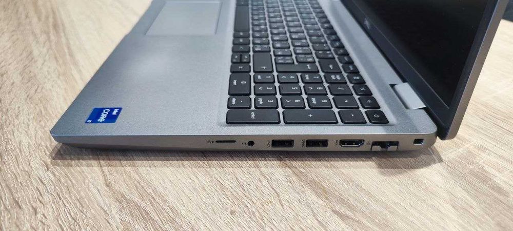 Лаптоп - Dell Latitude 5531