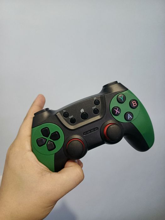 JOYSTICK Komplek Kompyuter Simsiz Gamepad (Wireless Controller)