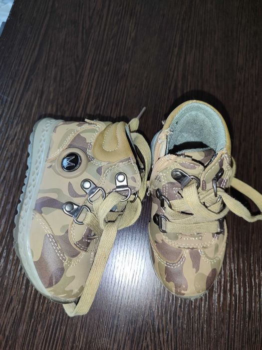 Ботинки детские весна