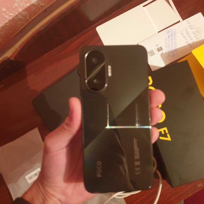 Poco F7 12/512 Gb Full Kamplekt