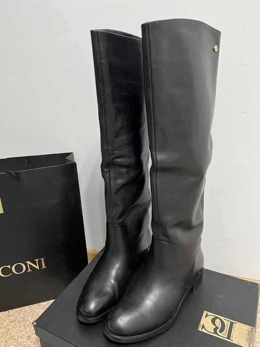 Продам сапоги Basconi