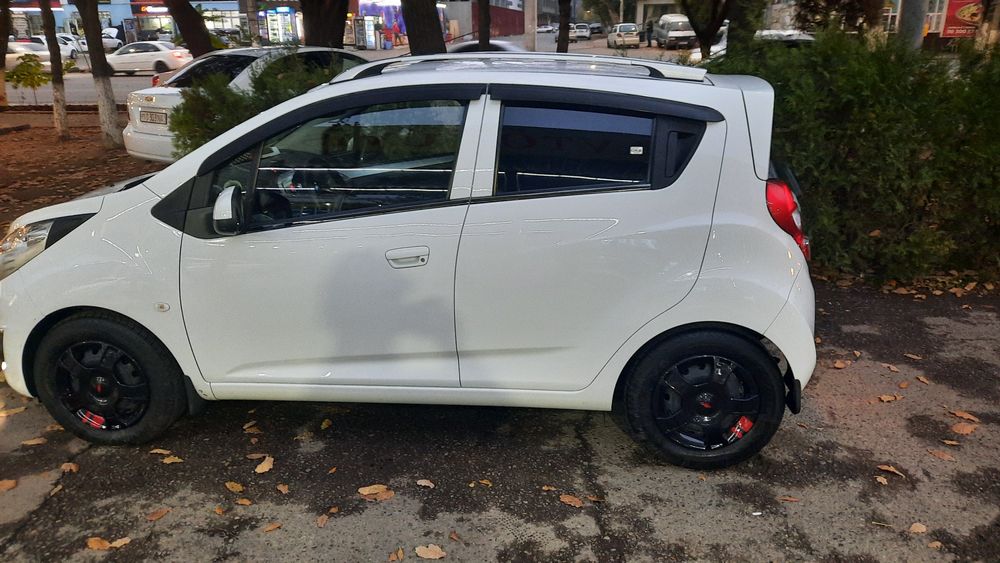 Спарк сотилади 2019 йил 20 йили 135000 юрган