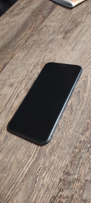 Iphone 11 64 GB impecabil