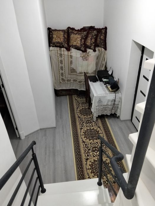 Uy sotiladi Yangiyol shaxrida