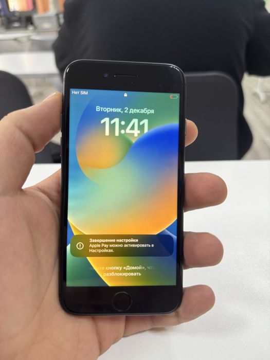 Продам Телефон iPhone 8 64Gb