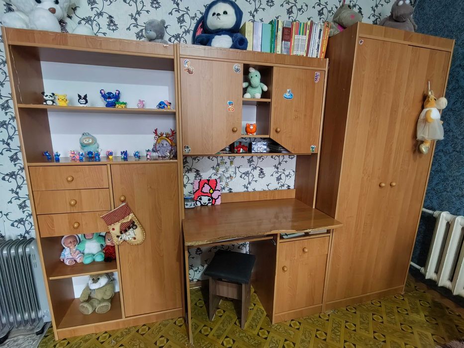 Продам детскую стенку