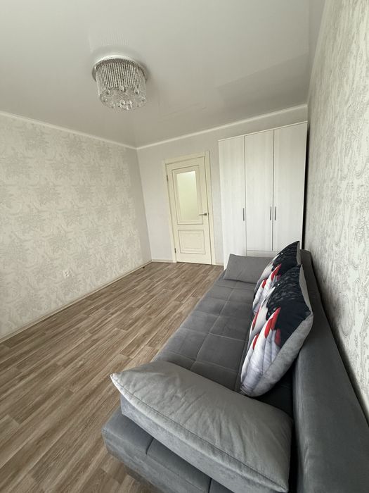 Сдам 2 ком квартиру Семейной паре