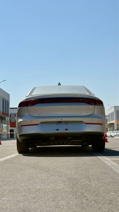 Nasiyaga 4000$ boshiga GAC AION S 580 model 480 KM (2024)