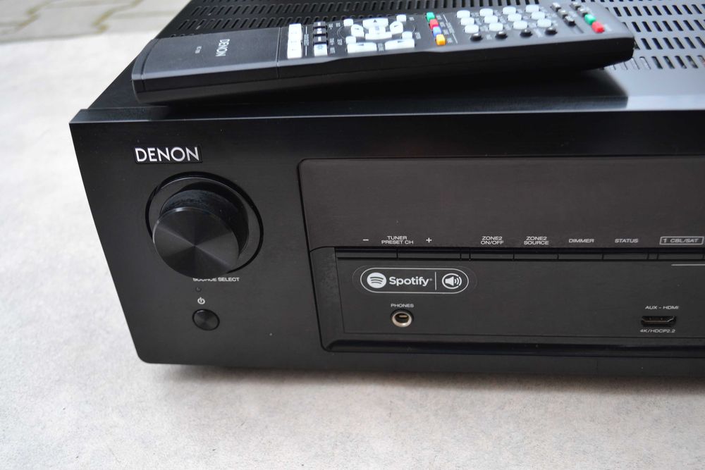 Amplificator Denon AVR X 1300 W cu  telecomanda originala Bluetooth