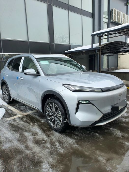 Geely EX5 EM-i Plug in Hybrid