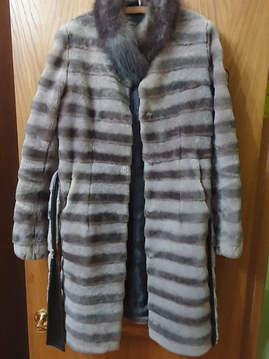 Женская мутоновая шуба