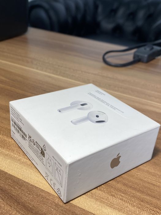 Casti Apple AirPods 4 / White / Desigilat