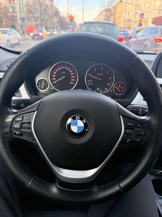 BMW F30 - 316d - 2016