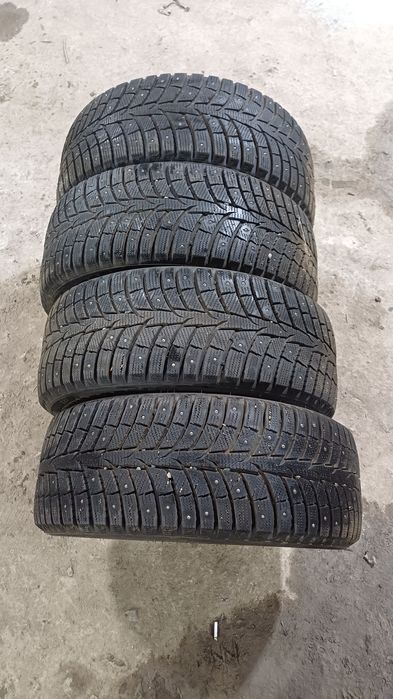 Продам шины зимние