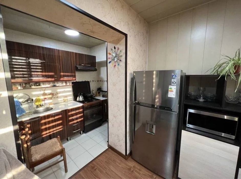 ПРОДАЕТСЯ 3/4/4 на:  Ц-5  Юнусабадский район