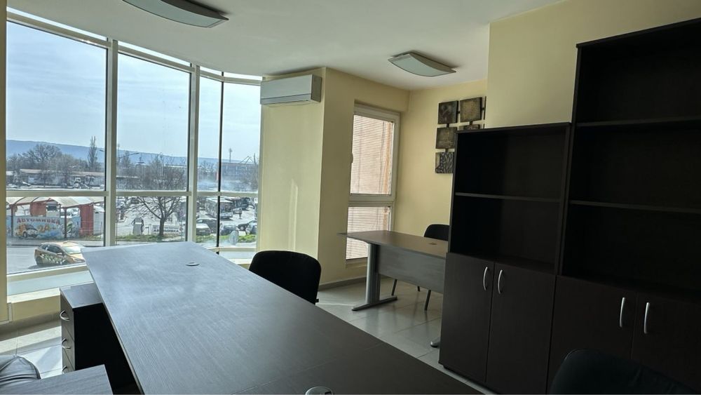 Дава се под наем Офис в Варна, Операта - 26 кв.м за 343.74 € - Снимка #3