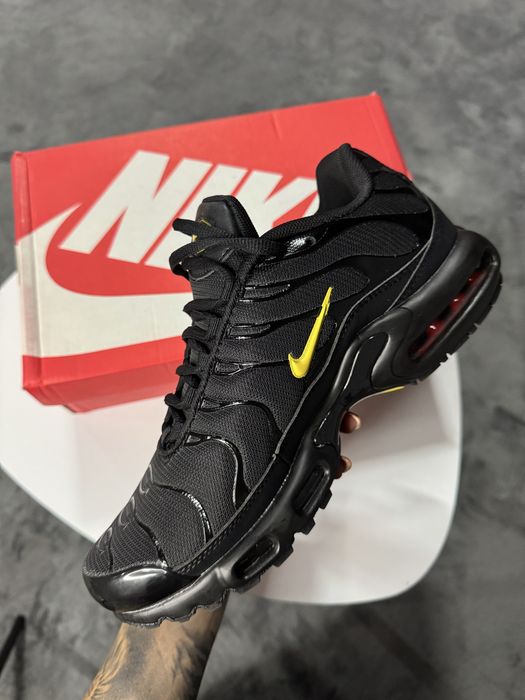 Nike Air Max Plus Multi Swoosh
