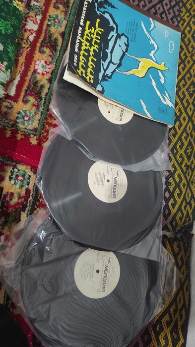 Мухтар Утебаев – Мұңлық-Зарлык. НОВЫЙ. Пластинка