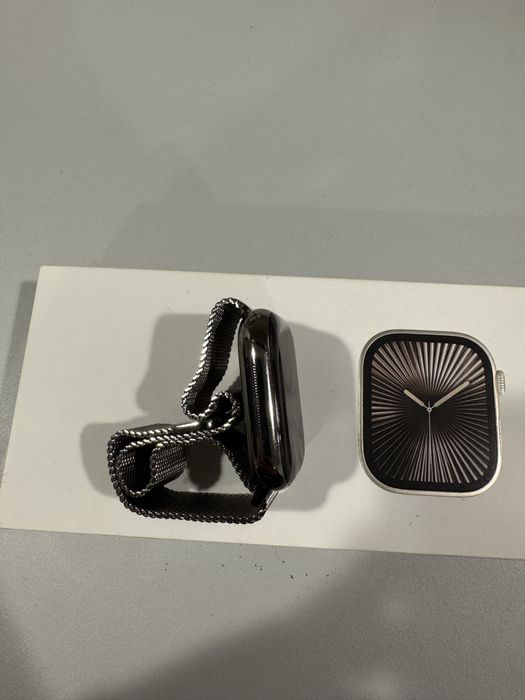 Apple watch series 10 Titanium edition 42mm