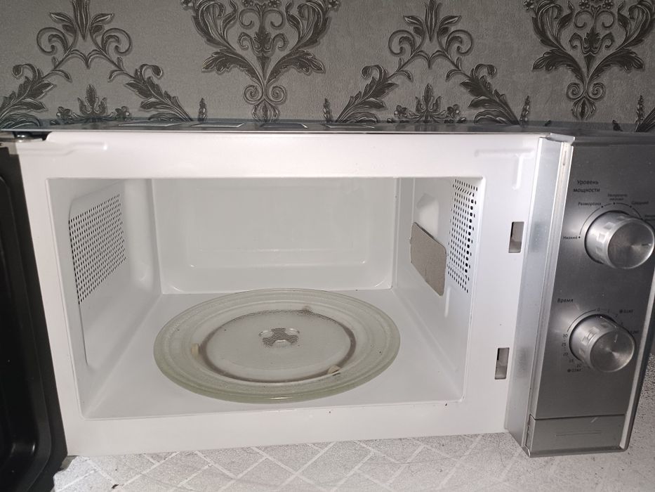 Продам микроволновку Беко 18т