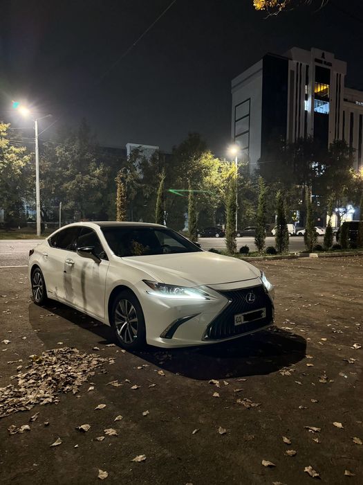 Lexus ES300H в идеале