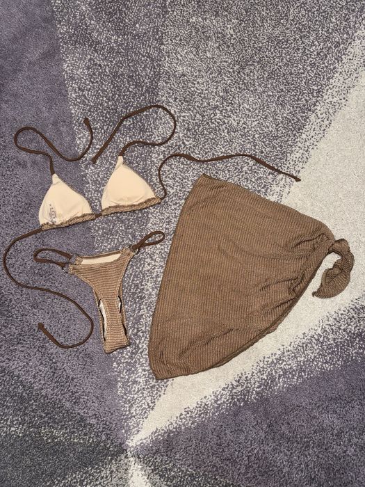 Чисто нов бански