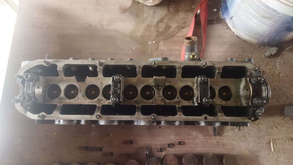 Авто запчас Ауди с4