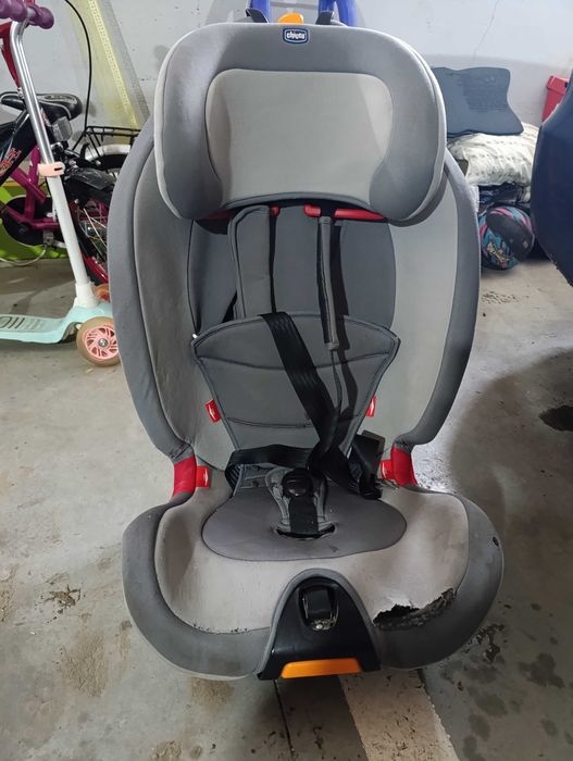 Scaun de copil auto