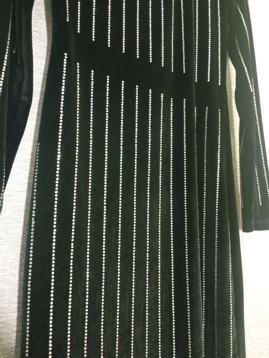 Продаются женские платья