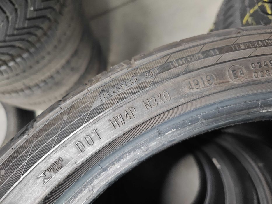 4бр. летни гуми 245/35/18-225/40/18 Continental спорт пакет