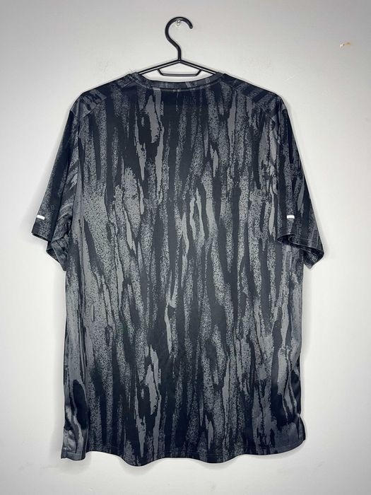 Nike Dri-Fit Miler Wild Run T-Shirt Мъжка Тениска