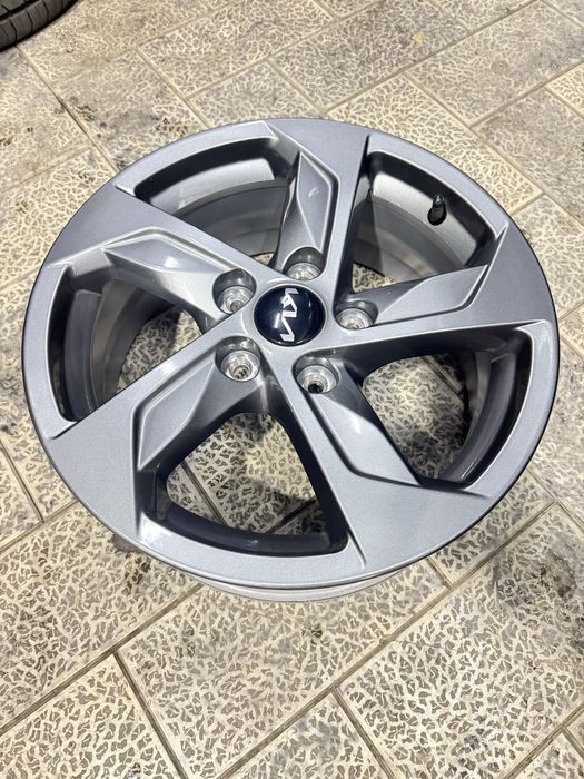 Kia k5 диски R 16