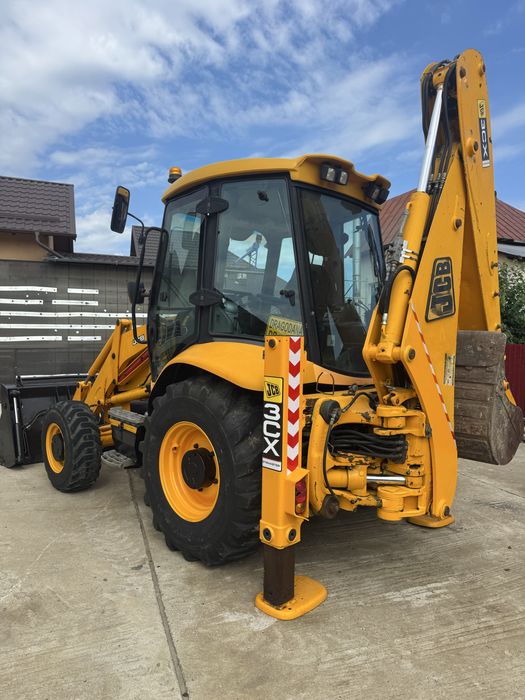 Buldoexcavator jcb 3cx