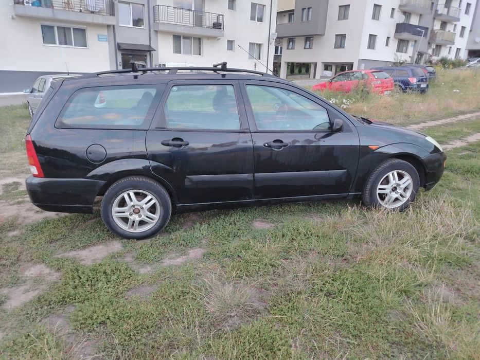 Vand Ford Focus 1 brek, 1.6 benzina