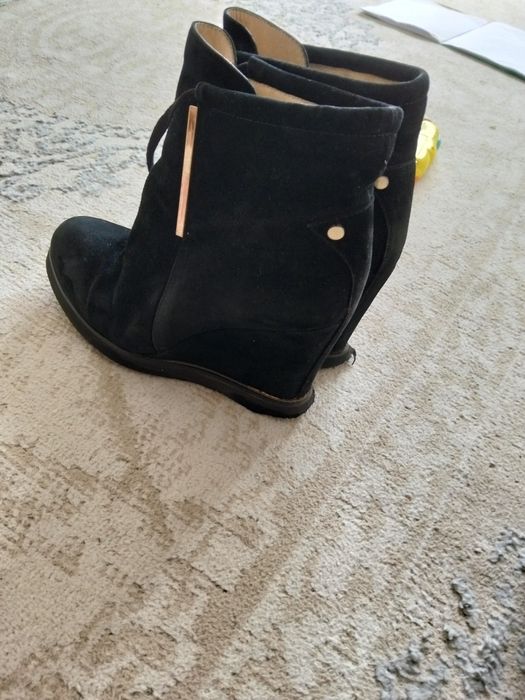 Продам обувь женский
