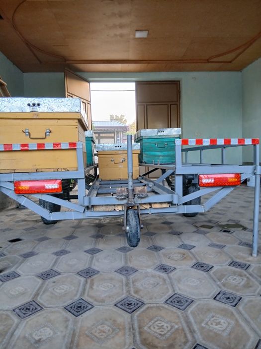 Asalarilar uchun  pritsep