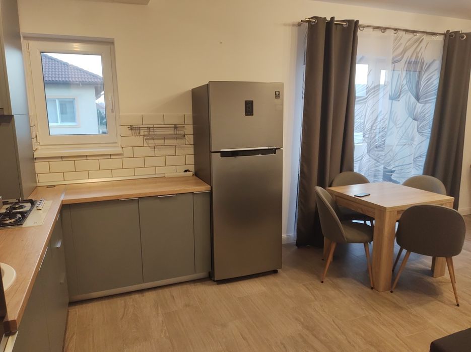Proprietar închiriez apartament cu 2 camere