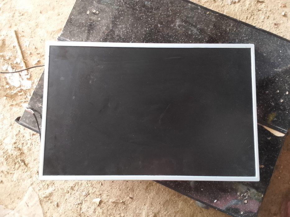 Запчасқа сатылады. Продаеться компютор.