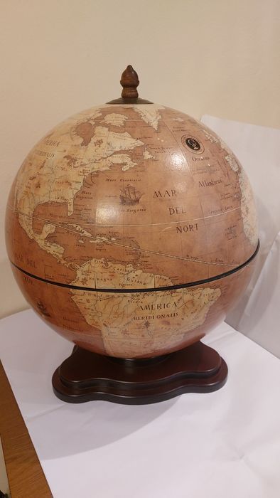 Bar glob pământesc de birou "Zoffoli"